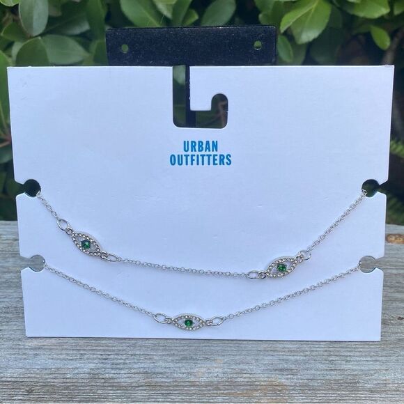 NWT New Urban Outfitters OU Silver/Green Double Layer Evil Eye Pendant Necklace - Picture 4 of 7